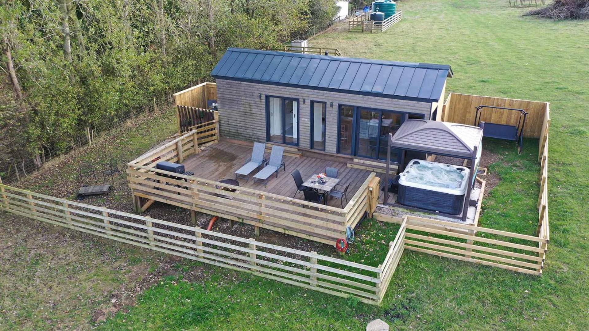 Burtree Country House, Tipi'S, Treehouse & Lodge & House Rooms With Hot Tubs In A Private Garden Thirsk Buitenkant foto