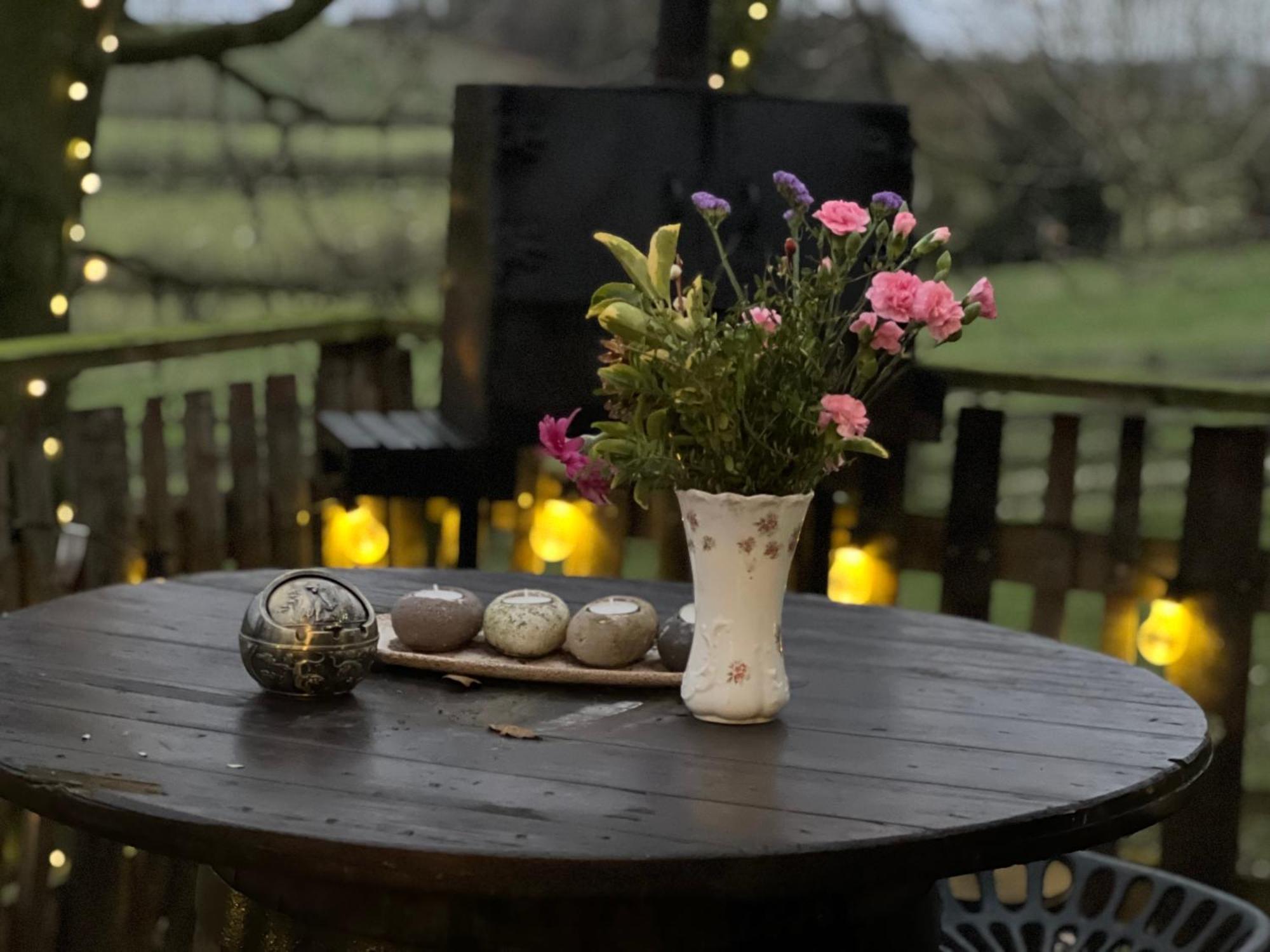 Burtree Country House, Tipi'S, Treehouse & Lodge & House Rooms With Hot Tubs In A Private Garden Thirsk Buitenkant foto
