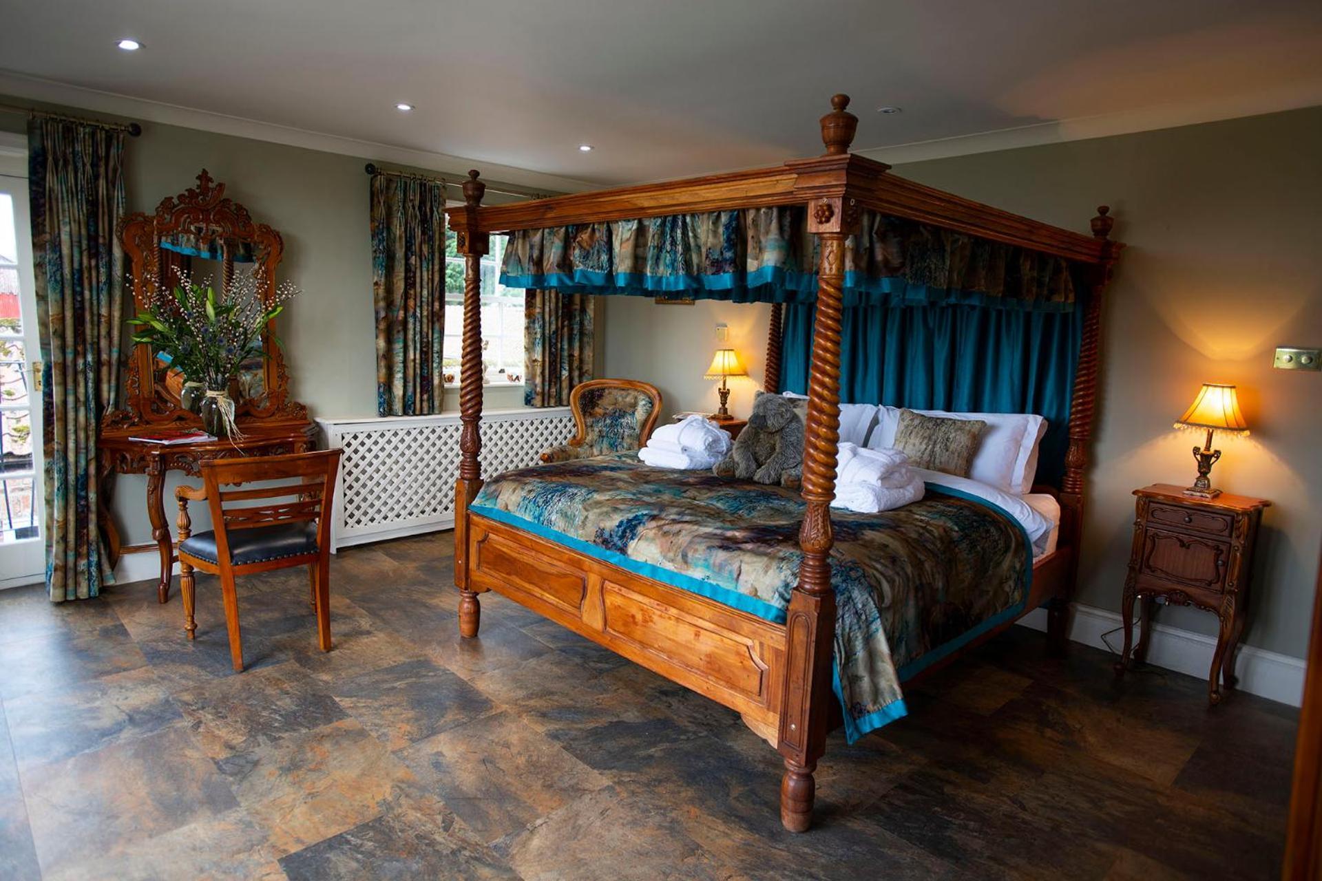 Burtree Country House, Tipi'S, Treehouse & Lodge & House Rooms With Hot Tubs In A Private Garden Thirsk Buitenkant foto